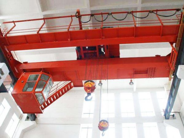 電動葫蘆雙梁起重機(jī)